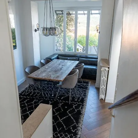 Beautiful W/ Ac - Close To Exhibition & Beach Dom wakacyjny *