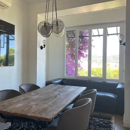 Beautiful W/ Ac - Close To Exhibition & Beach Dom wakacyjny *