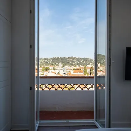 Beautiful W/ Ac - Close To Exhibition & Beach *