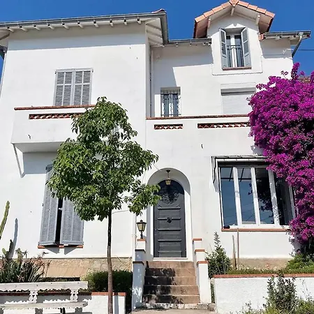 Beautiful W/ Ac - Close To Exhibition & Beach * カンヌ